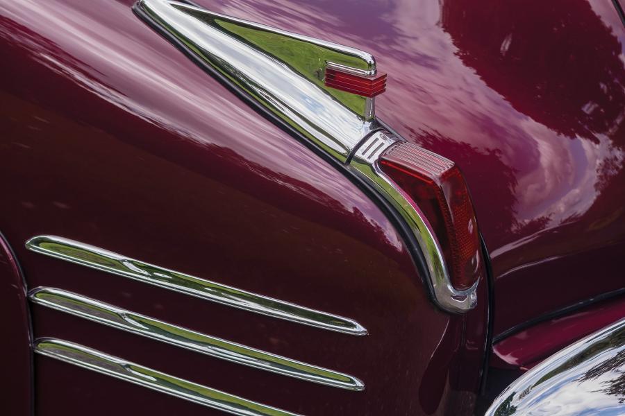 Детали экстерьера Cadillac Series 62 Convertible Sedan (6229D) 1941 года  (фото 30 из 51)